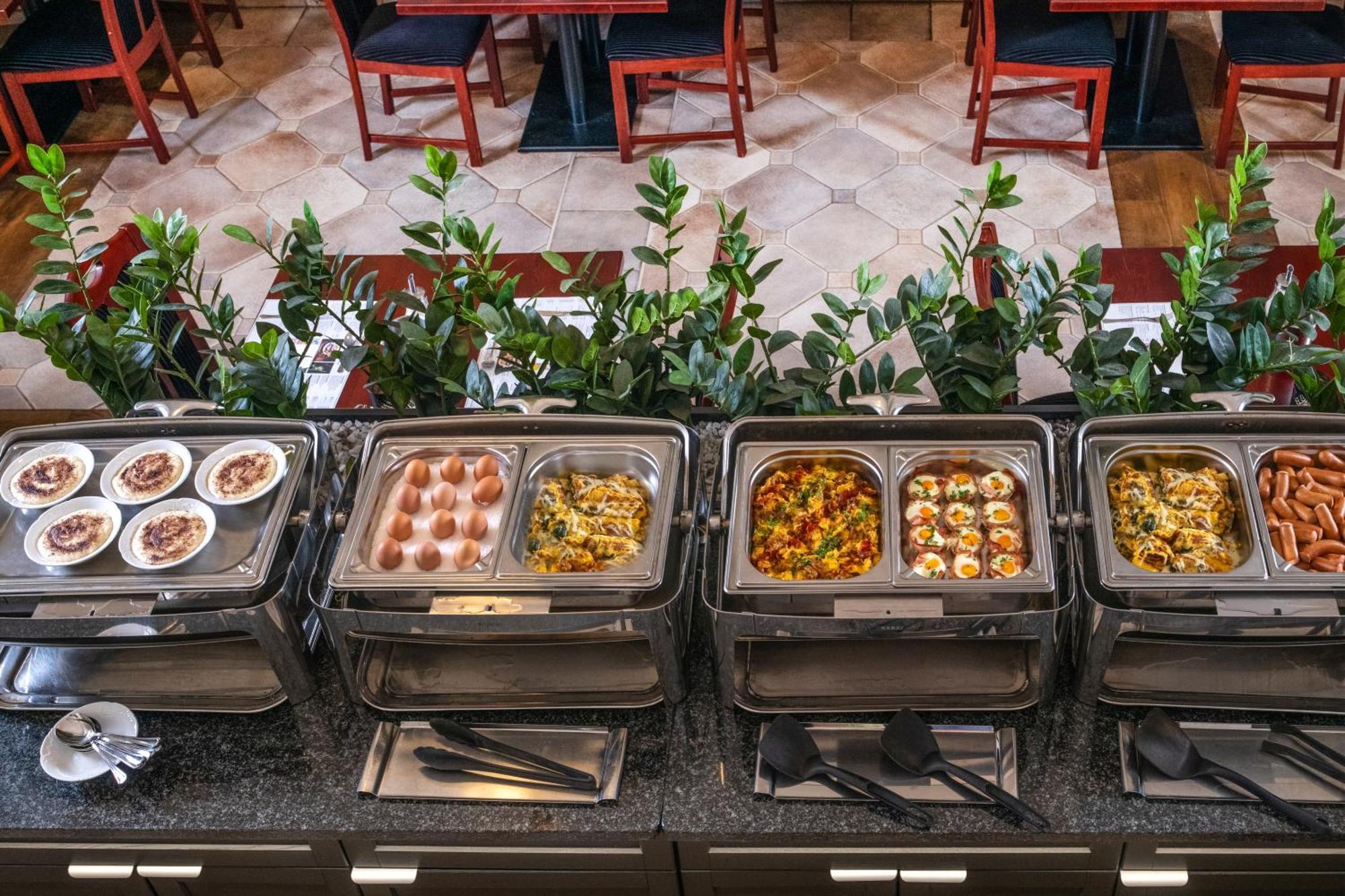 Szarvaskut Hotel Zirc Εξωτερικό φωτογραφία